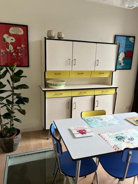 Huis Agnes ออสเทนด์ ภายนอก รูปภาพ